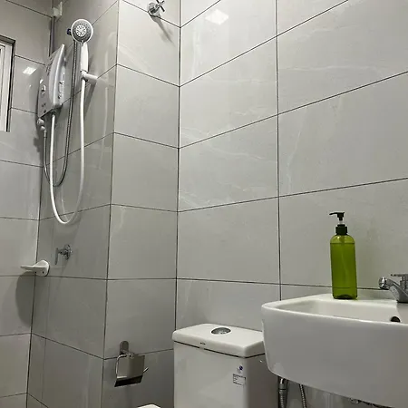 Industrial 2Br 8Pax Impression City 5Mins Totown Malacca Exterior photo