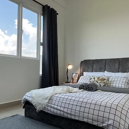 Industrial 2Br 8Pax Impression City 5Mins Totown Malacca Exterior photo
